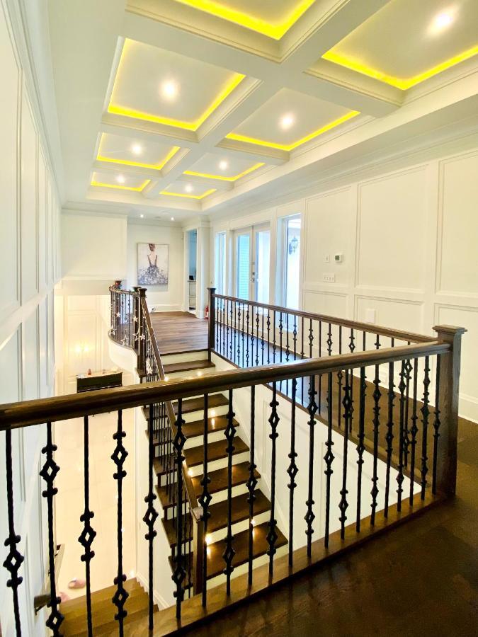 Vancouver Shangrila House Richmond Ngoại thất bức ảnh